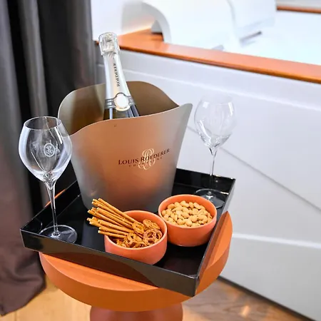 Boutique - Palazzo Crati 1800 לינה וארוחת בוקר 4*