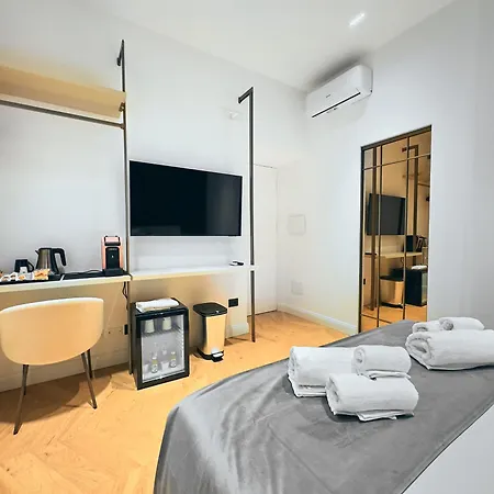 Boutique - Palazzo Crati 1800 לינה וארוחת בוקר 4*