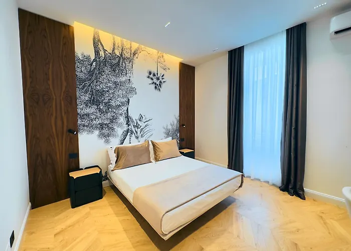 Boutique - Palazzo Crati 1800 Couette-café 4*